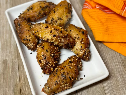 2-Ingredient Everything Bagel Chicken Wings